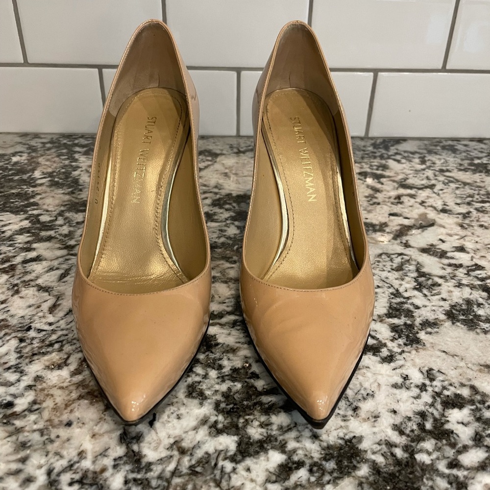 Stuart Weitzman Patent Pump